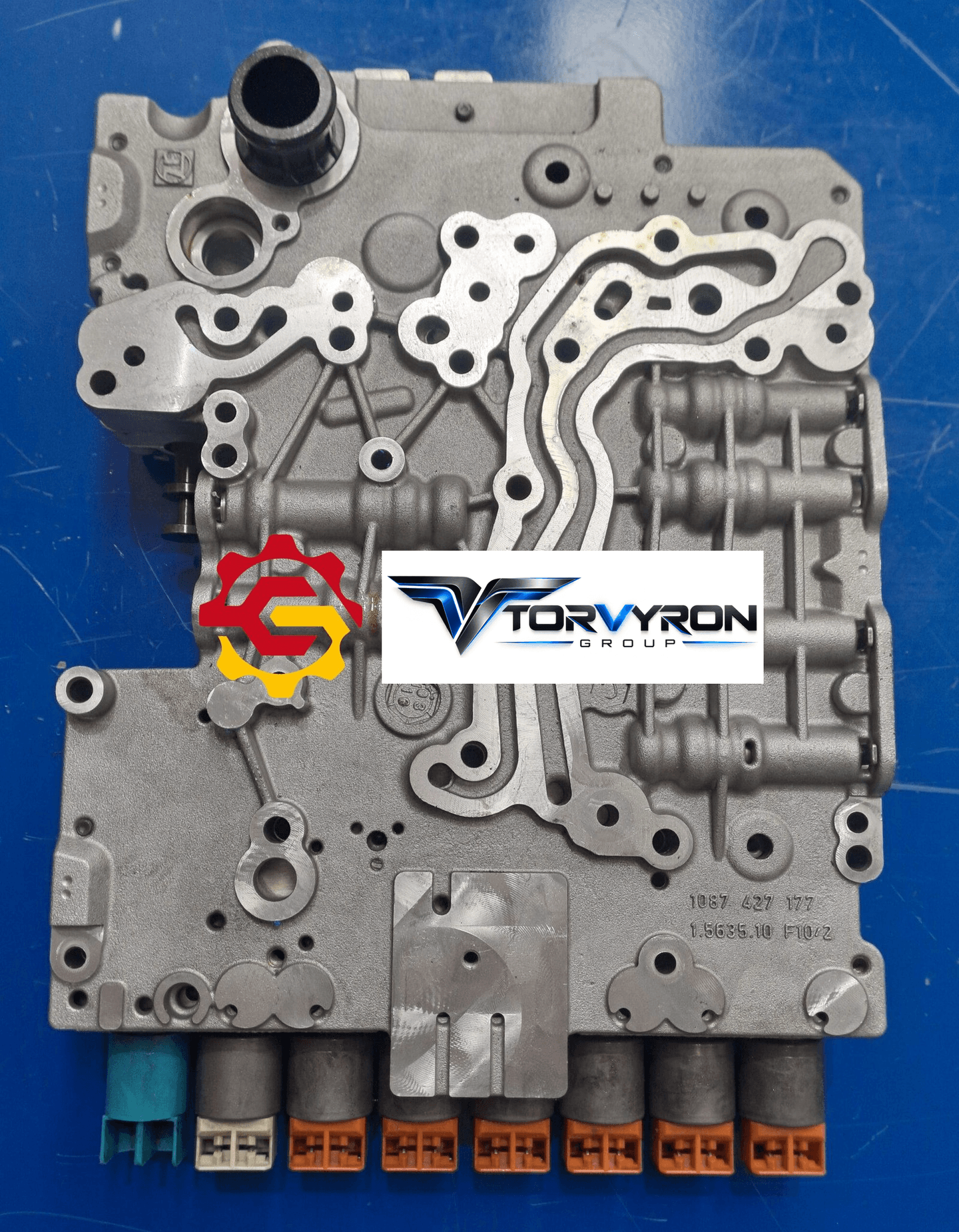 Controlador TCM / Cuerpo de Válvulas 1087427124 / 1087128557 / 1087427177 · Foto 1